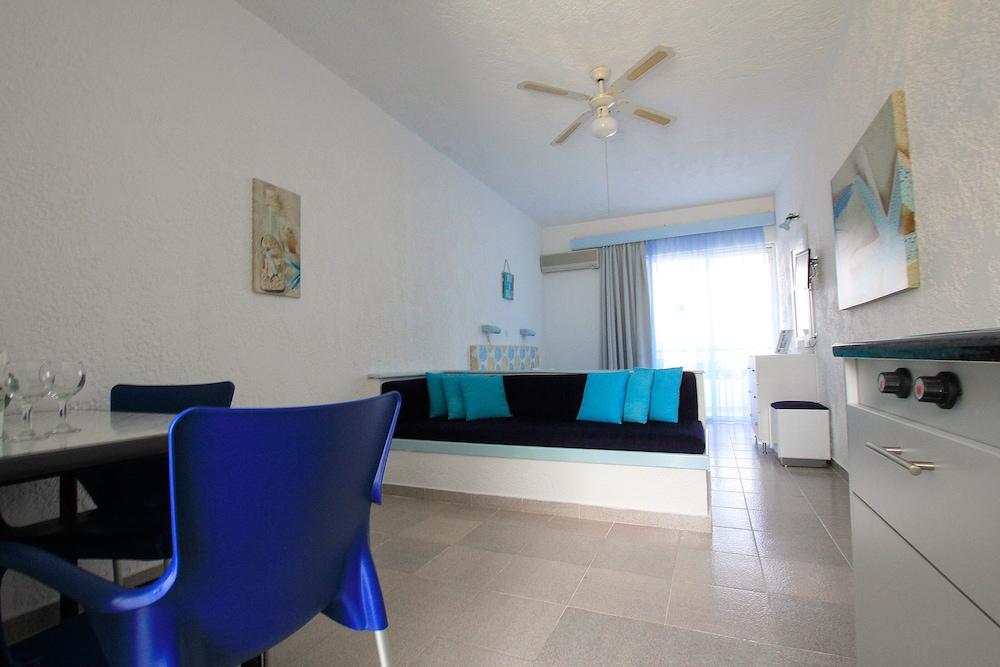 Christiana Hotel Apartments Gennadi Luaran gambar
