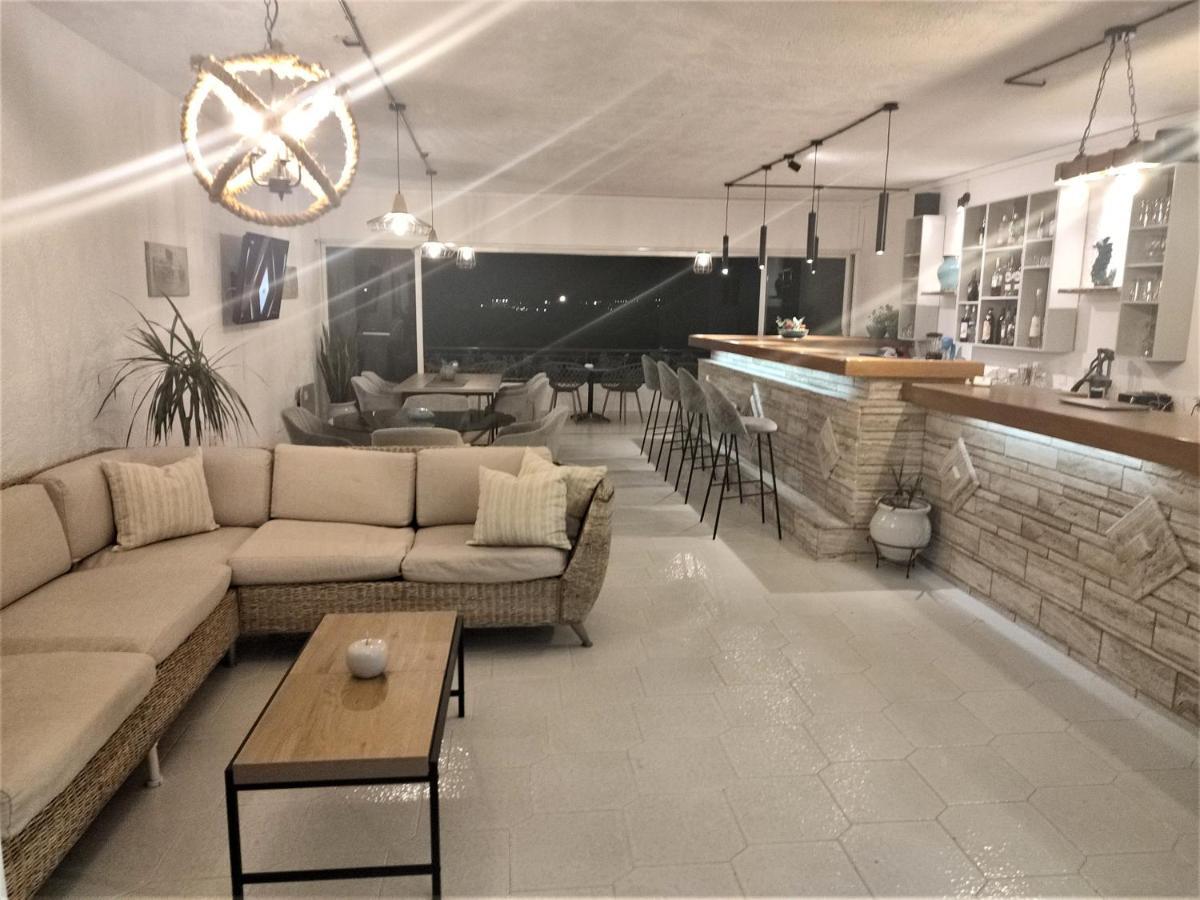 Christiana Hotel Apartments Gennadi Luaran gambar