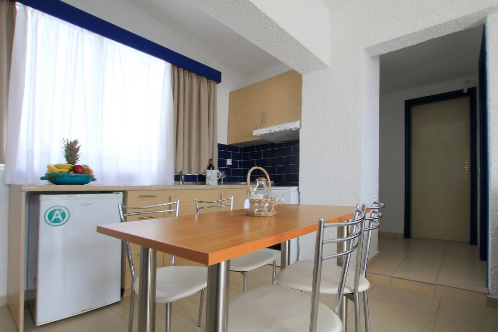 Christiana Hotel Apartments Gennadi Luaran gambar